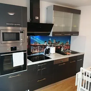  Apartment Tesla Österreich