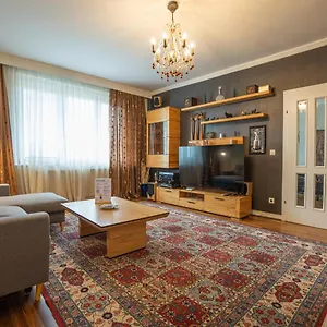  Apartment With A Balcony - 15 Min To City Center Österreich